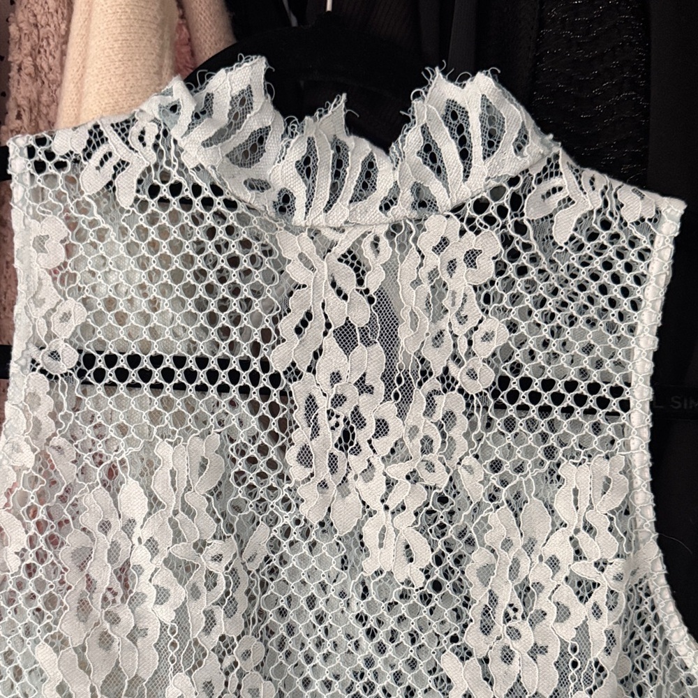 Topshop Blue Lace Tank Top - Picture 5 of 7